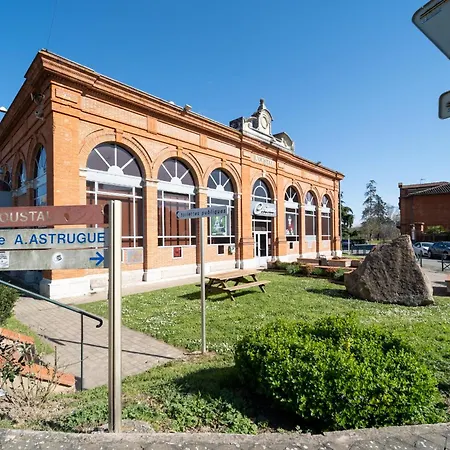 Evasions-Echappee, Centre-Ville, Gare Auterive  Extérieur photo